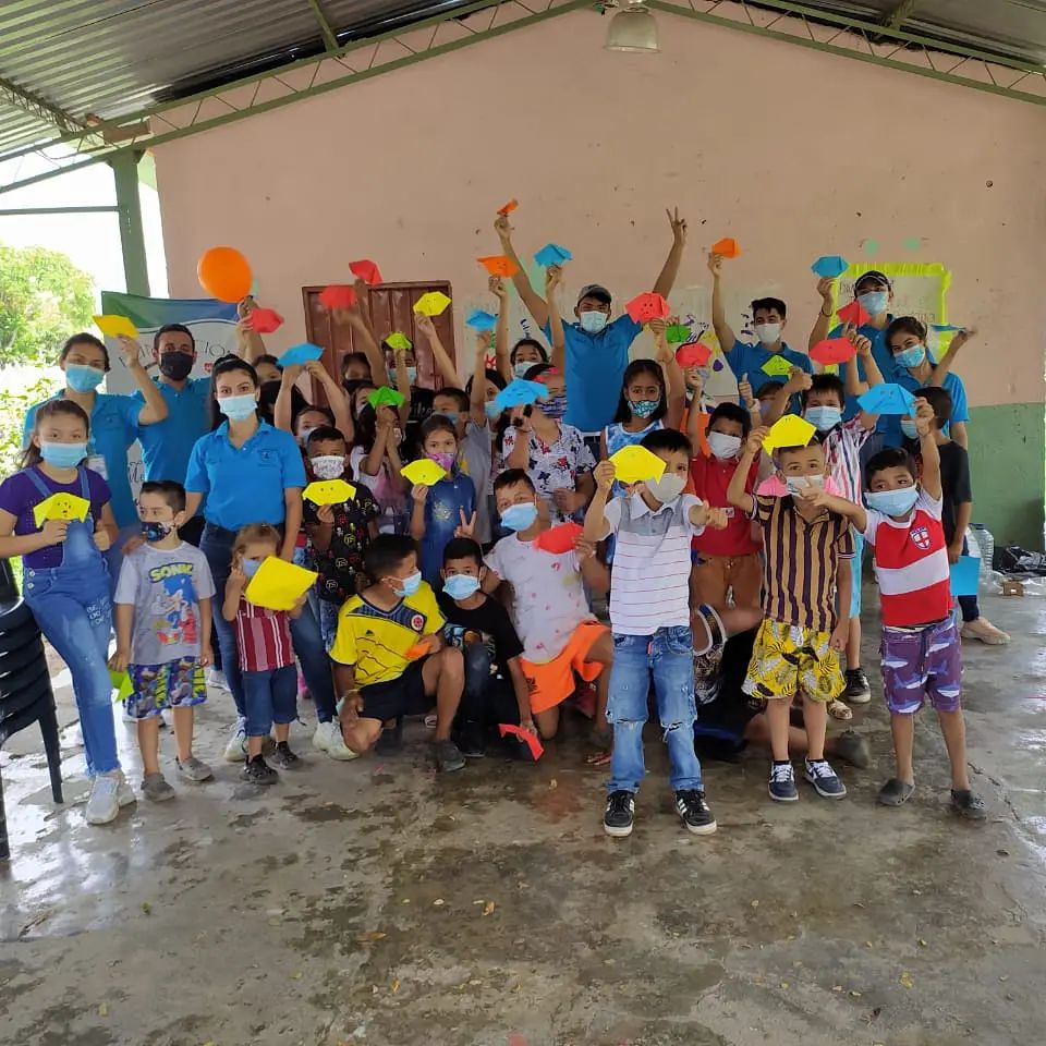 Diversión y Transformación en la Niñez Chicoraluna